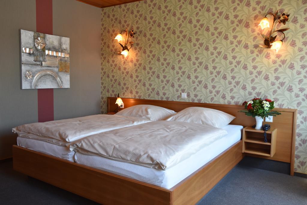 Hotel Haus Tiefenbach Bullange Exterior photo